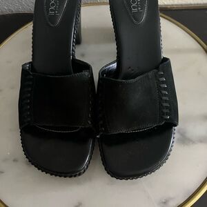 Natural Sole Women’s Sandals Mules Suede Black 8.5